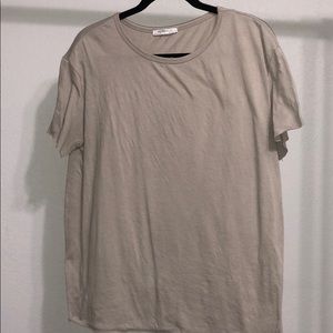 Zara T-Shirt